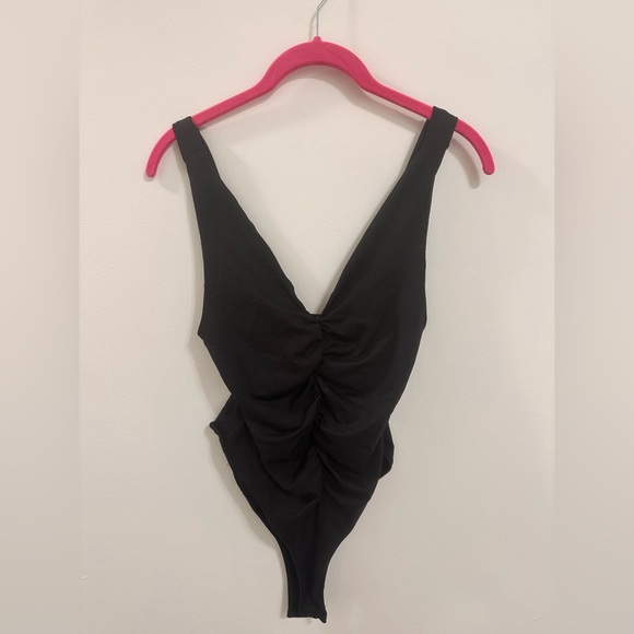 ZARA Black Ruched Deep V Bodysuit – Size L (Fits Like M / 6–8) - Picture 2 of 5